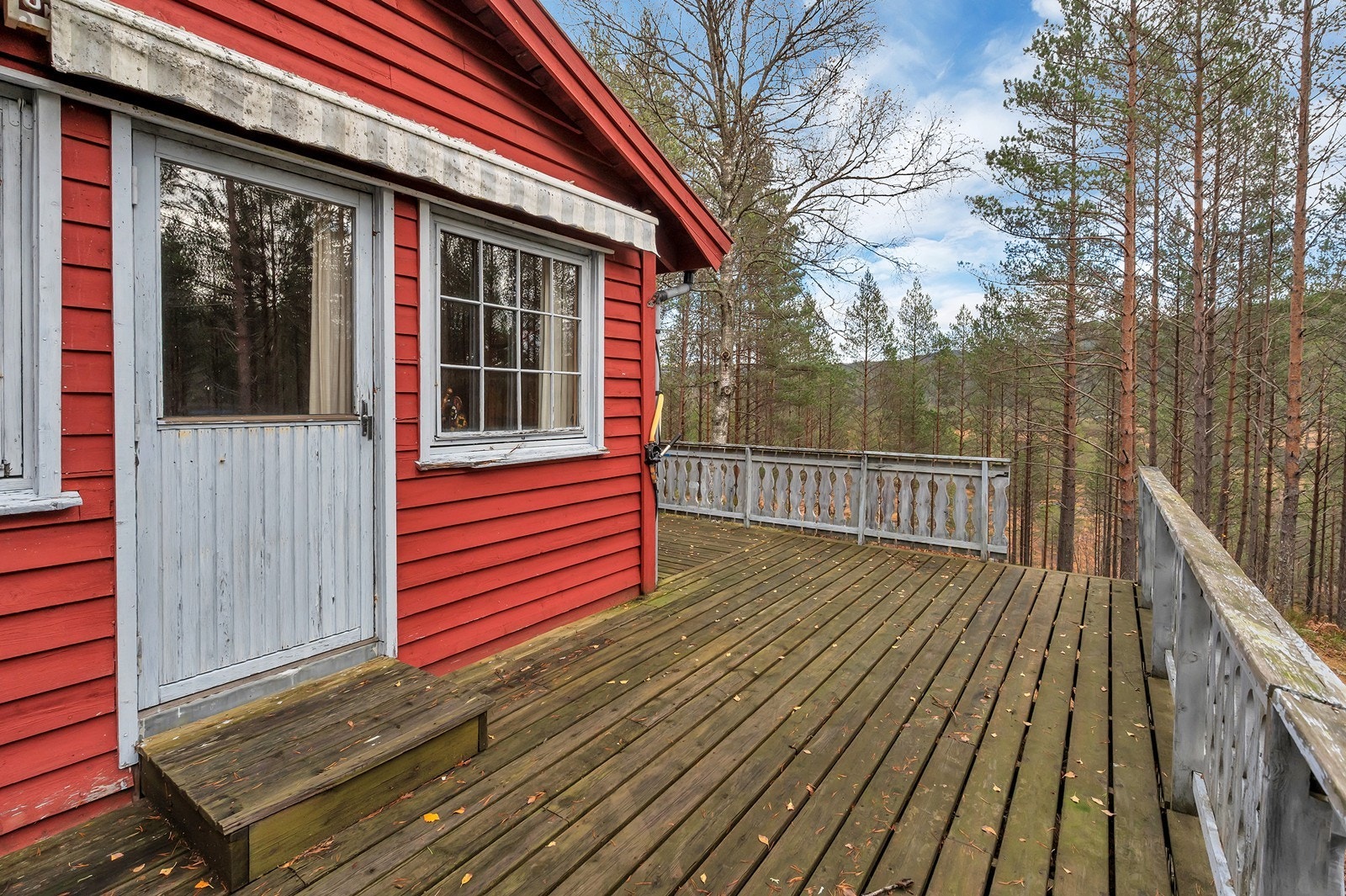 Usjenert veranda Galleribilde