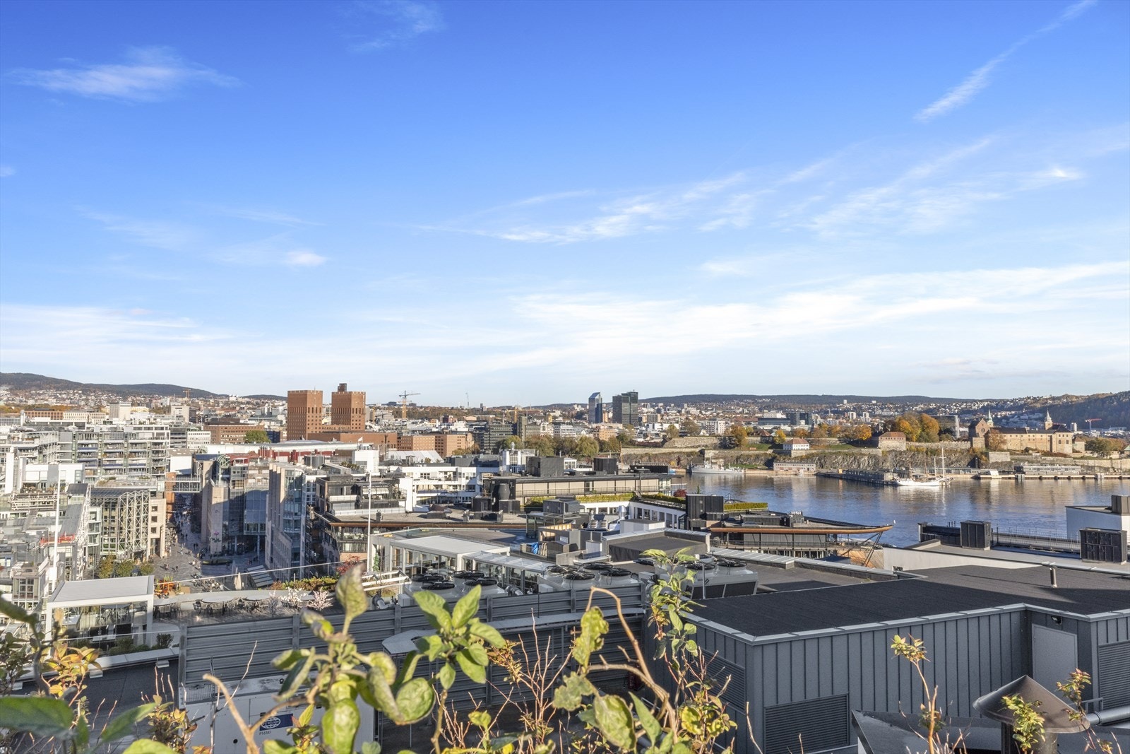 Utsikt fra felles takterrasse. Galleribilde