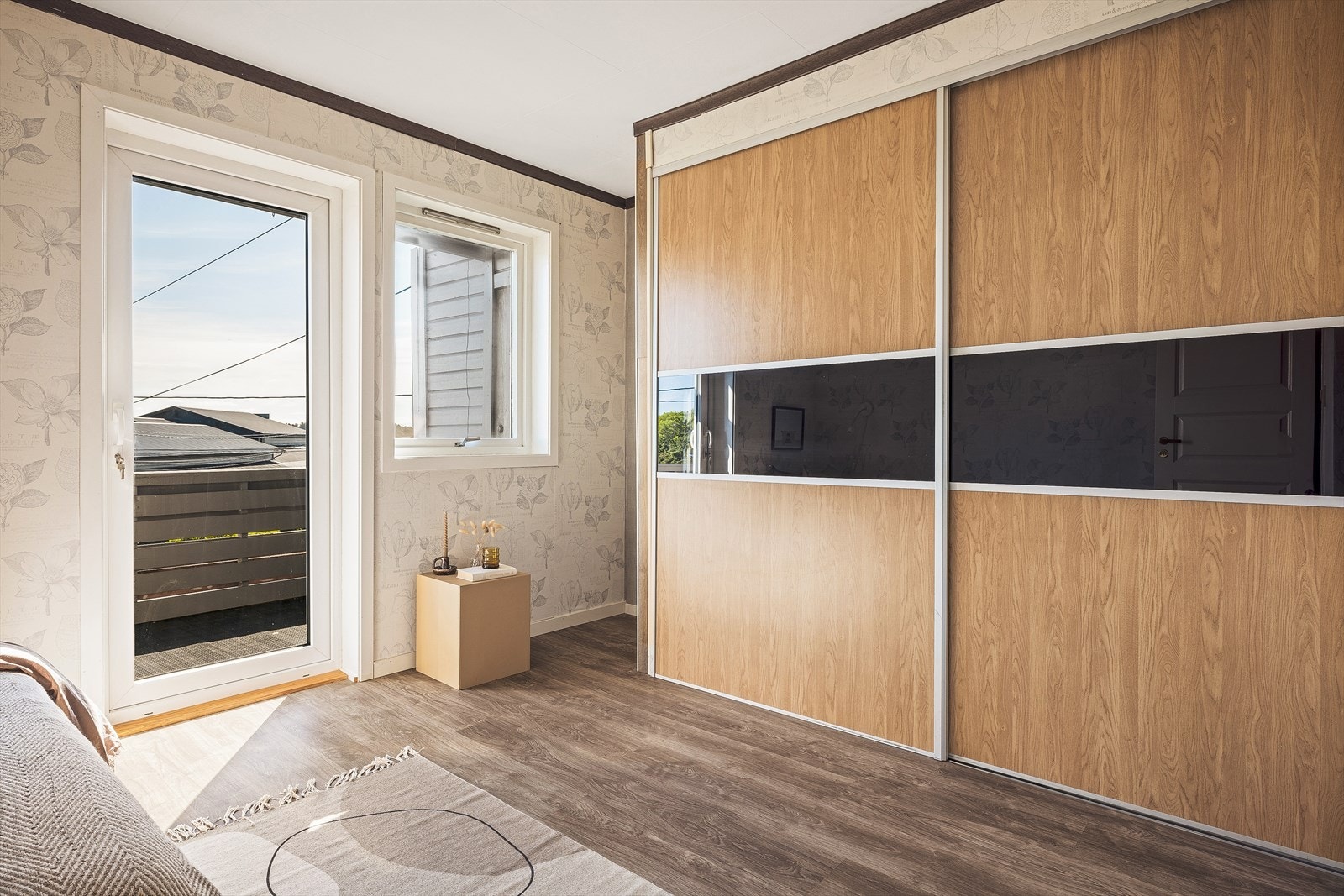 Merk deg den gode garderobeplassen. Galleribilde