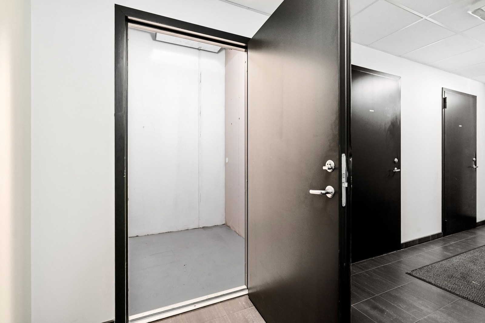 Det medfølger to eksterne boder på tilsammen 8 kvm. Galleribilde