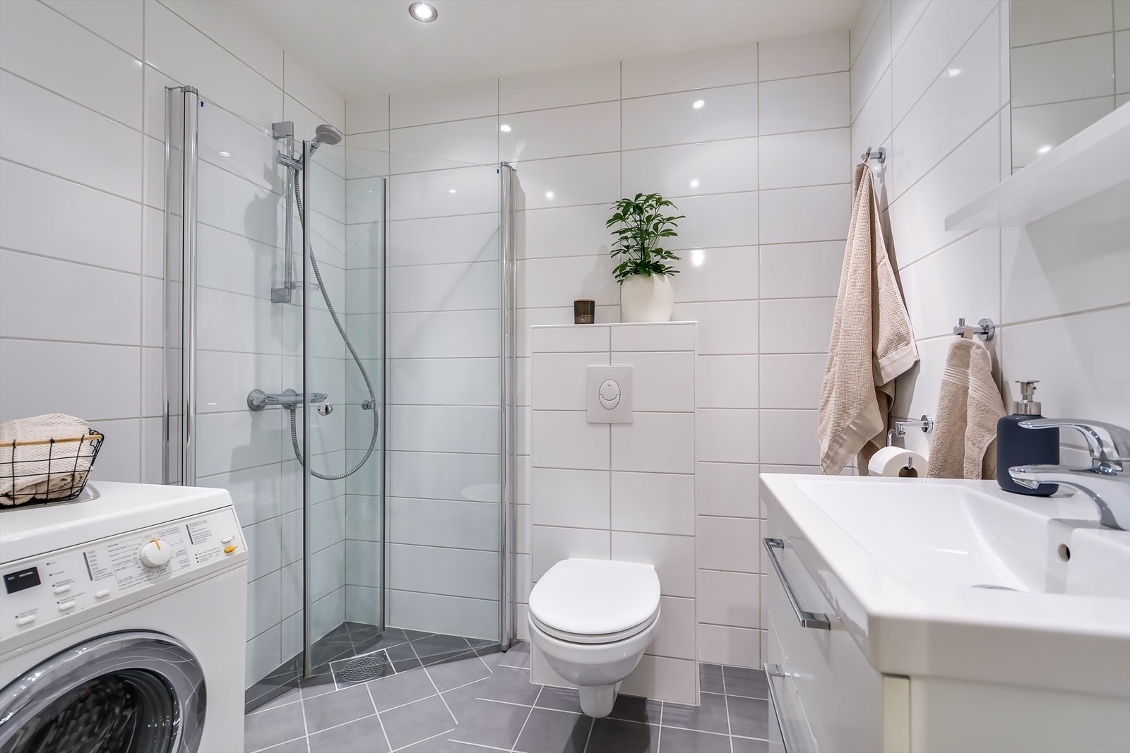 Pent og stilrent bad fra 2014 (iht. tidligere annonse) Galleribilde