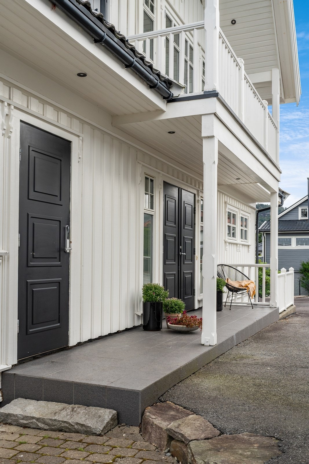 Pent opparbeidet inngangsparti Galleribilde