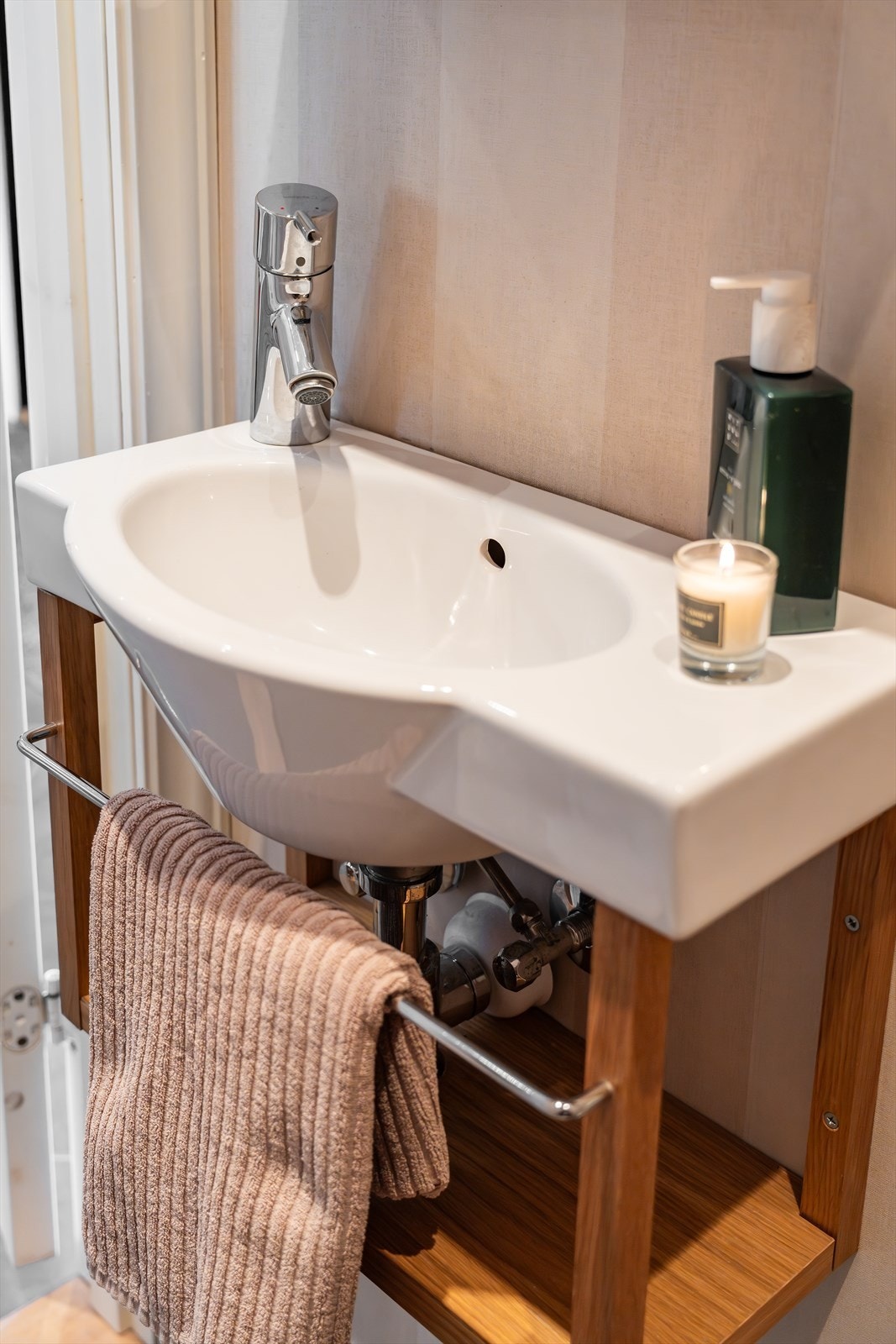 Gjestetoalett - 1. etasje Galleribilde