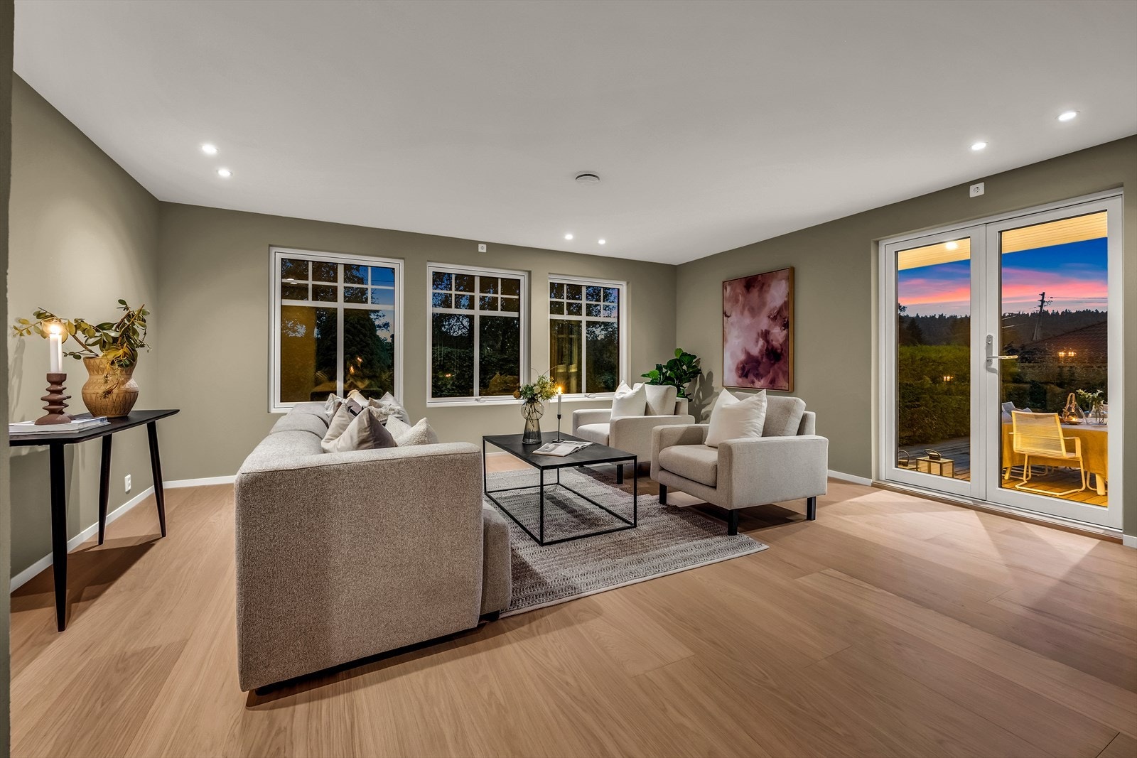 Gjennomgående lekkert innredet Galleribilde