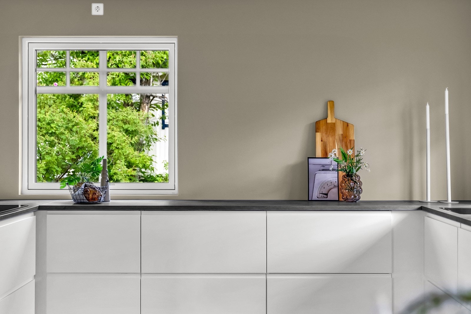 Detaljbilde fra kjøkkenet Galleribilde