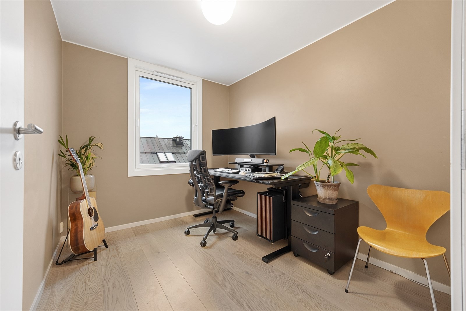 Det tredje soverommet egner seg godt som kontor, gjesterom eller barnerom. Galleribilde