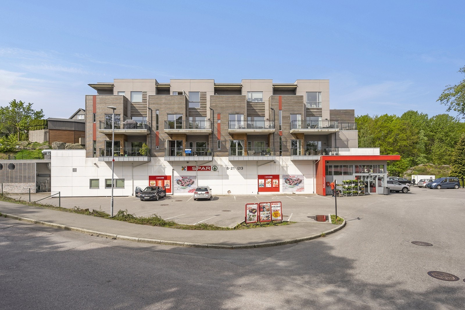 Spar Åsane som ligger i samme bygg. Galleribilde