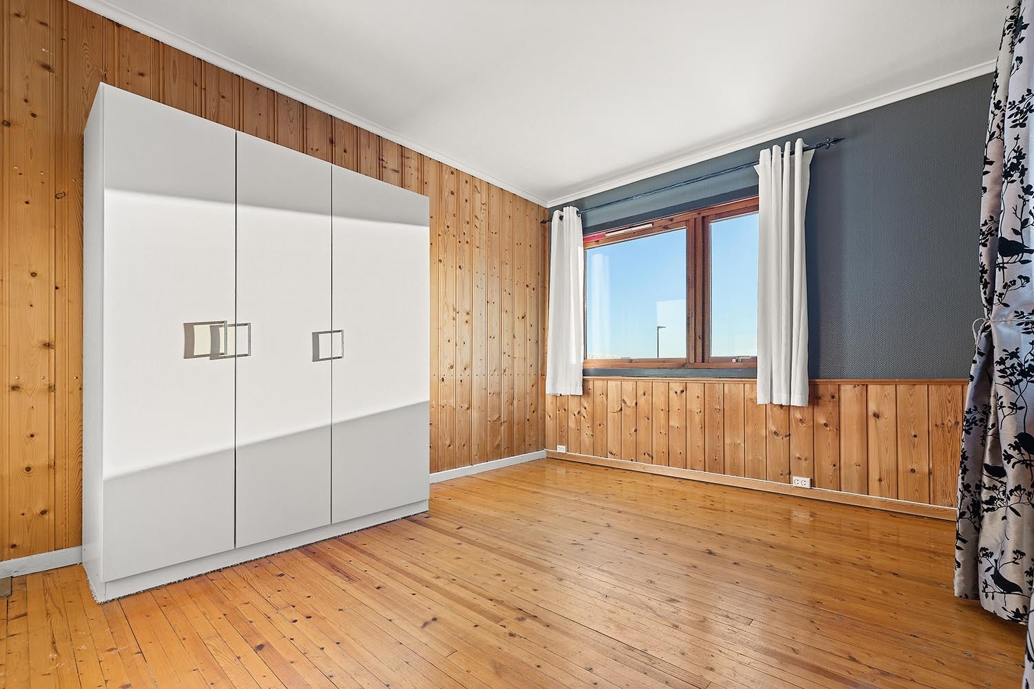 2. etasje: Soverom Galleribilde