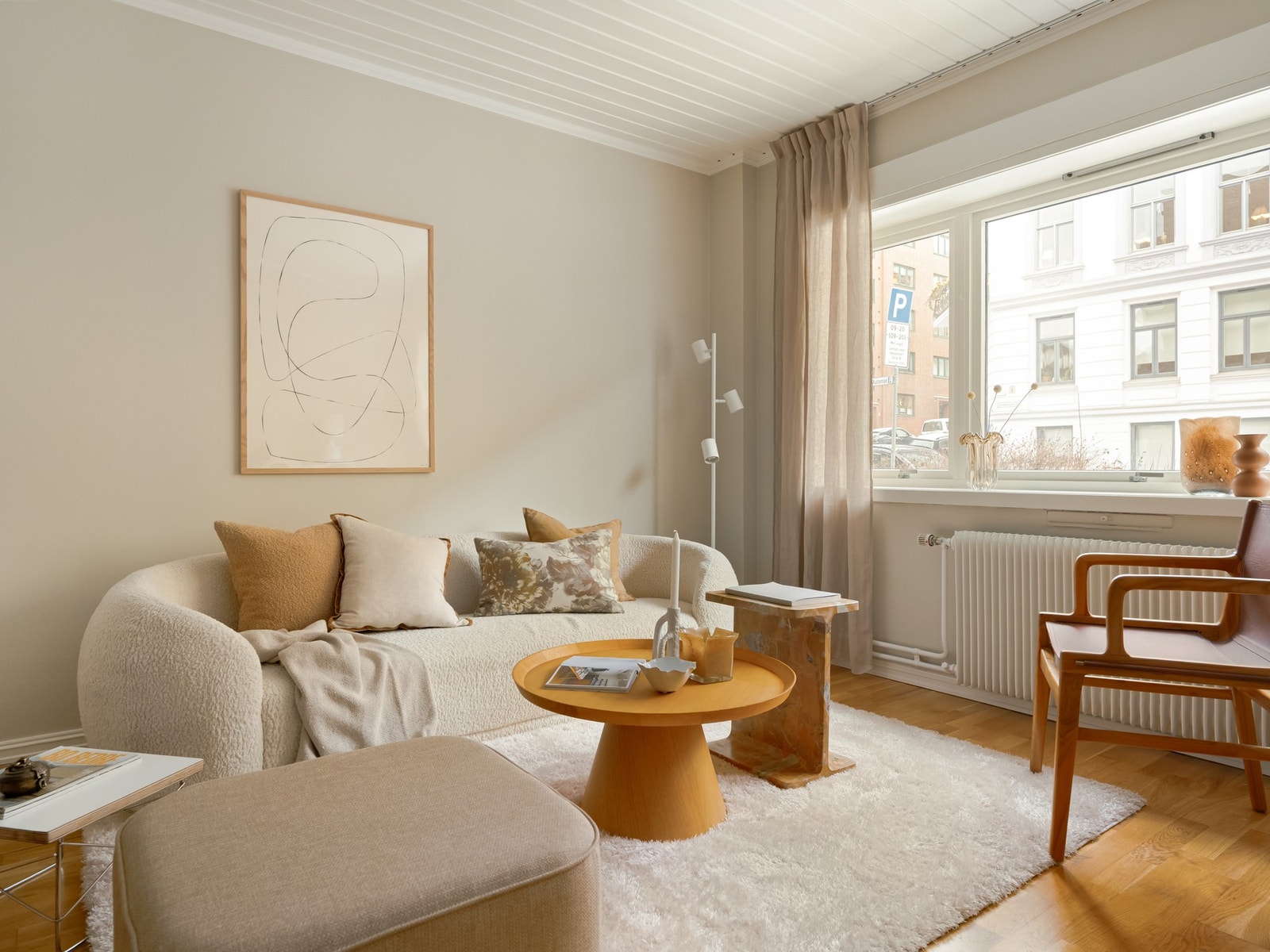 Her er det store vindusflater som gir godt med dagslys. Galleribilde