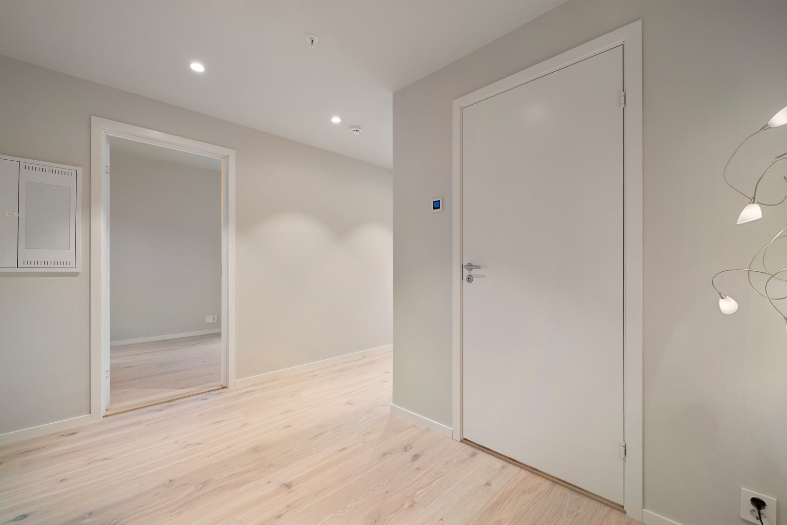 Leiligheten er utstyrt med balansert ventilasjonsanlegg med varmegjenvinning. Galleribilde