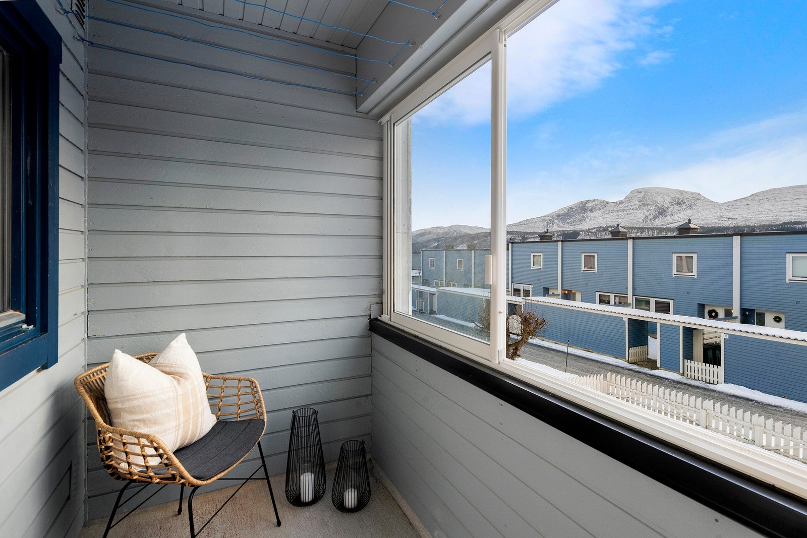 Innglasset balkong Galleribilde