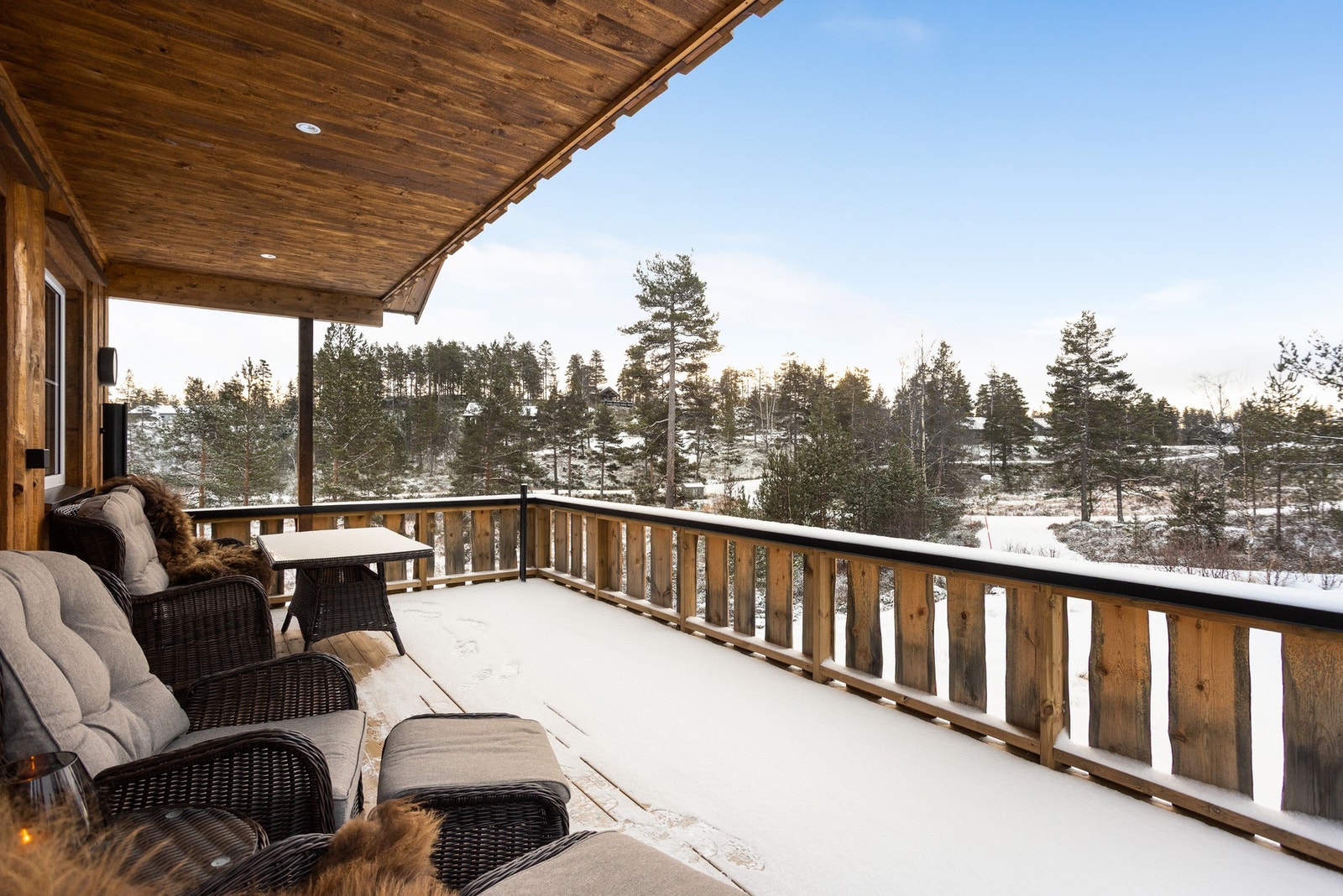 Terrasse med gode solforhold Galleribilde