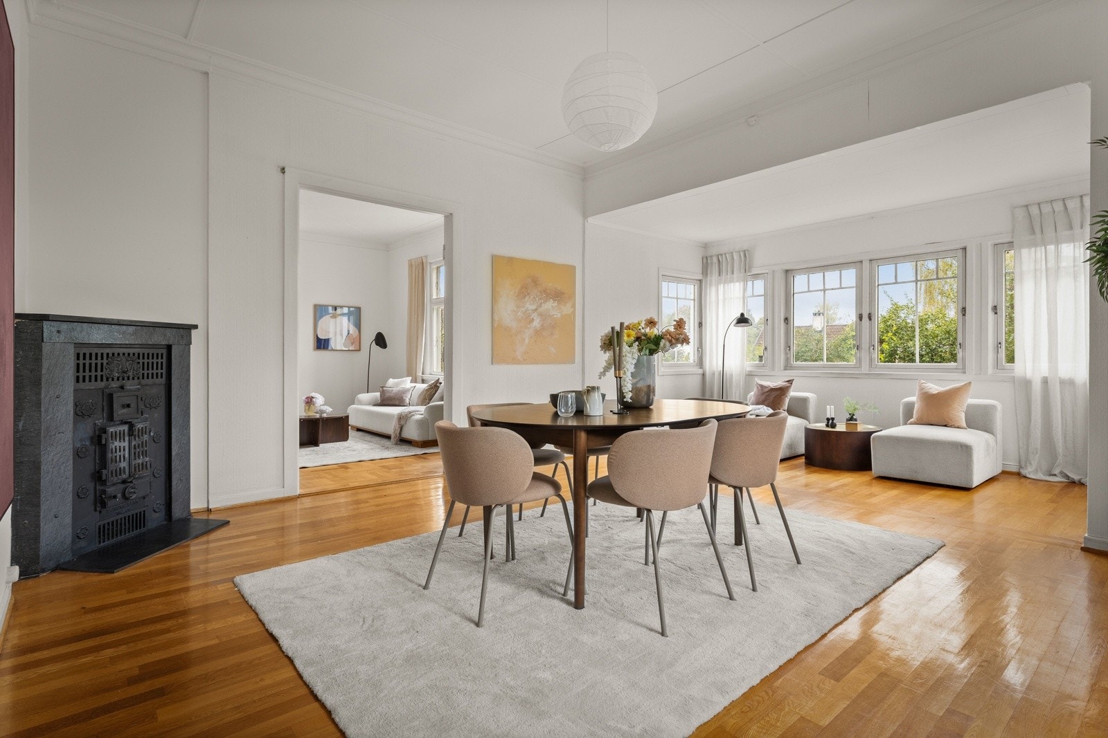 Oppussingsobjekt | Store og lyse rom med god takhøyde Galleribilde