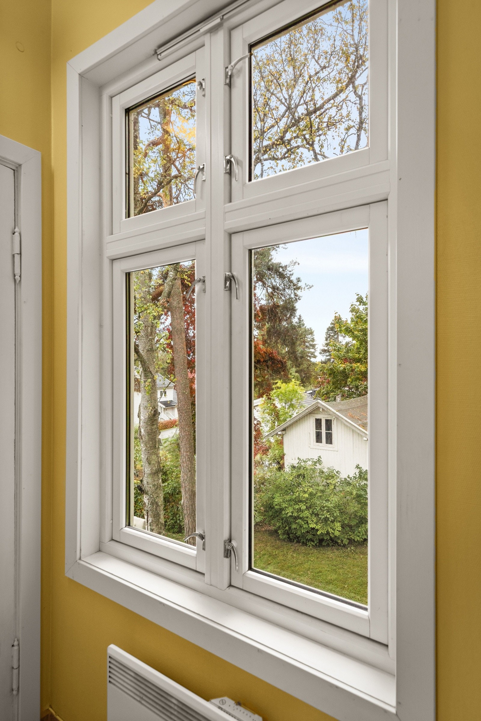 Oppussingsobjekt | Store og lyse rom med god takhøyde Galleribilde