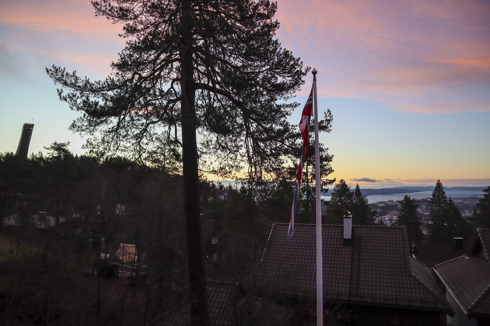 Utsikt kveldstid. Eiers bilde. Galleribilde