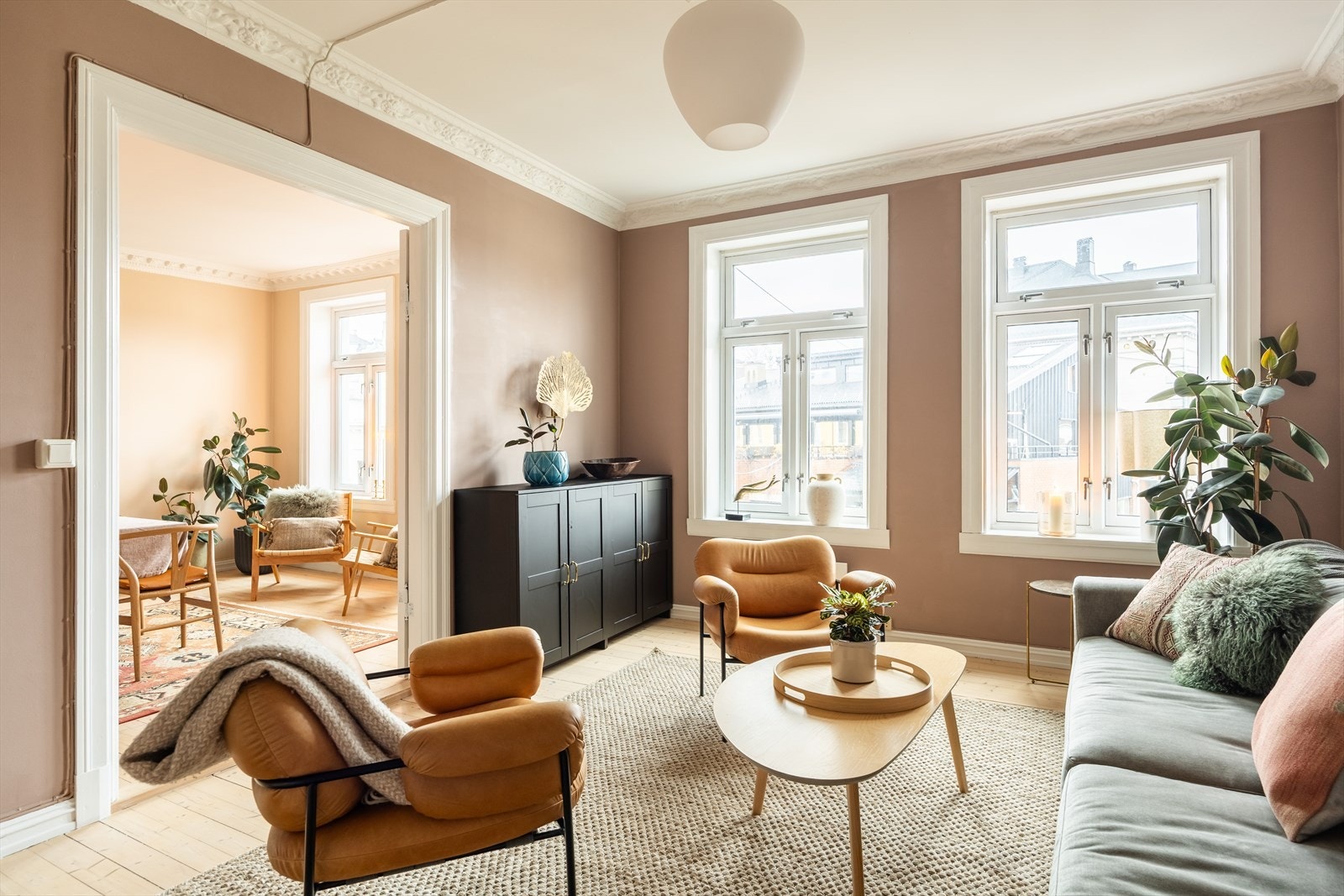 Leiligheten har en fantastisk beliggenhet i 4. etasje med gode lysforhold Galleribilde