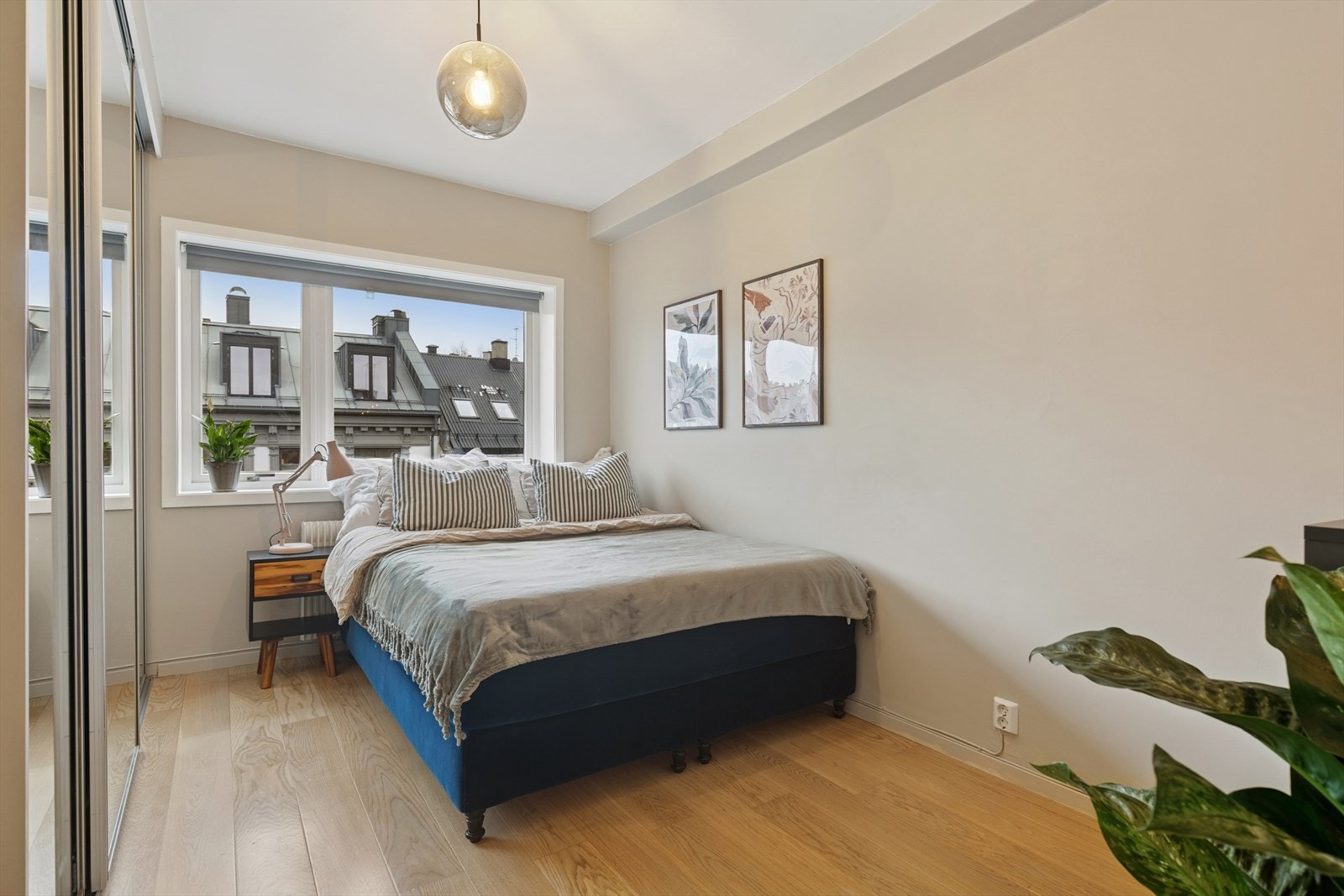 Soverom med god plass! Galleribilde