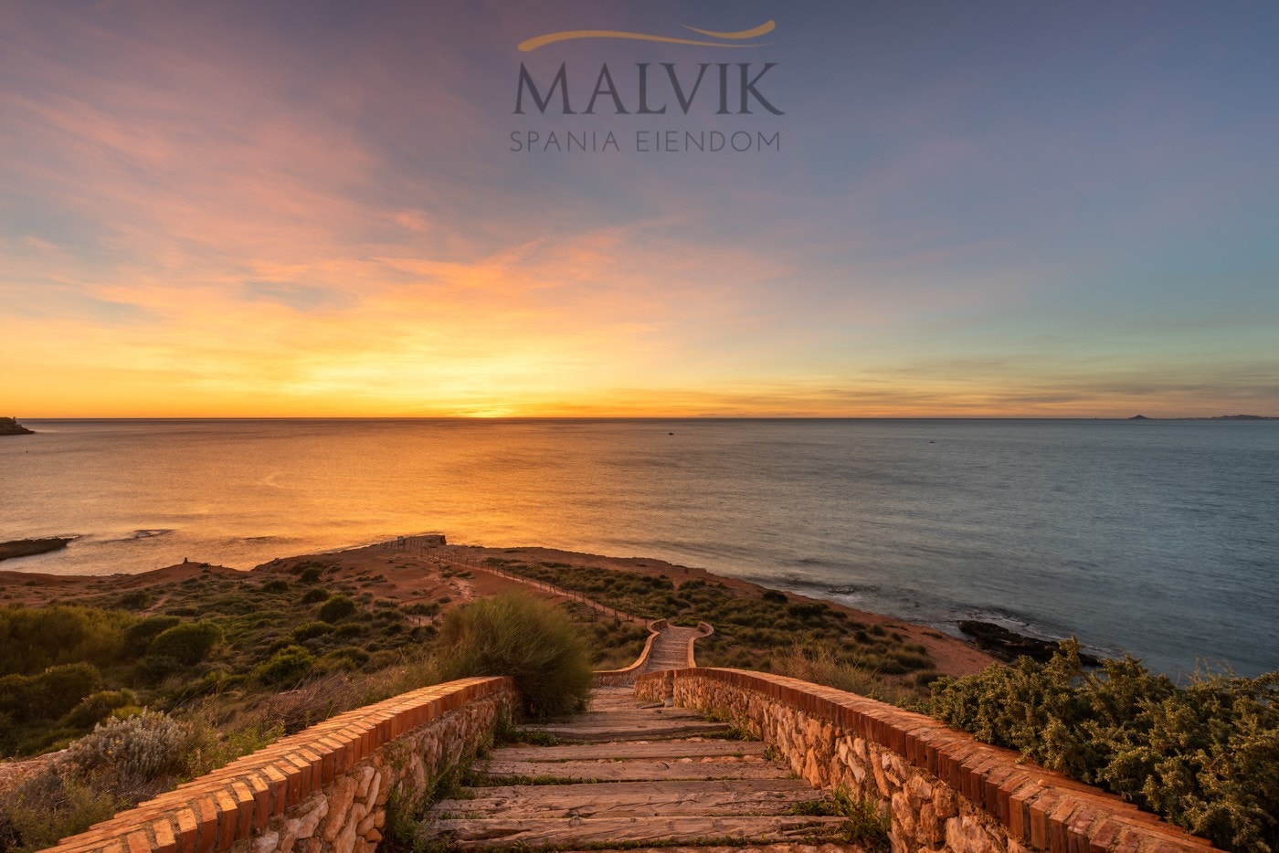 Soloppgang over Middelhavet ikke langt fra Punta Prima. Galleribilde