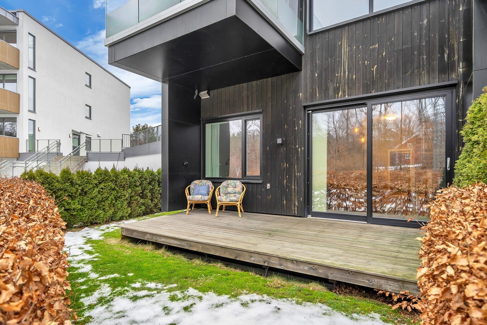 Terrasse | Her kan late sommerdager nytes. Galleribilde