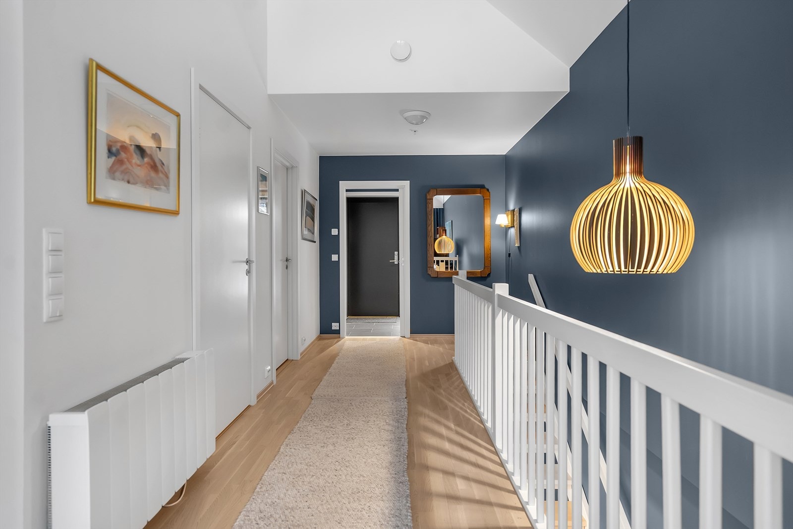 Stue / gang. Galleribilde