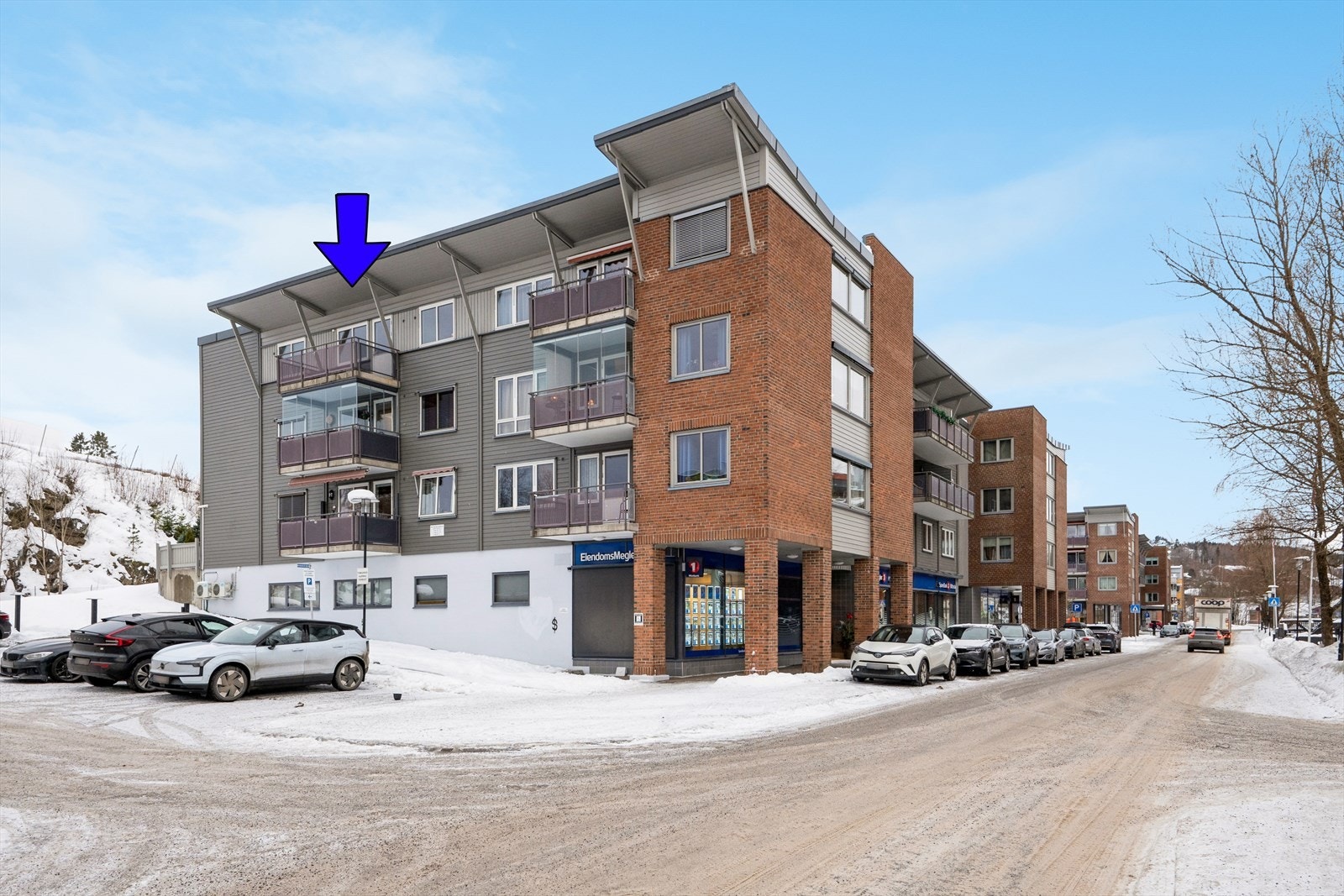 Beliggenheten er svært sentral med Rema 1000 og det moderniserte Mo-senteret i gangavstand. Galleribilde