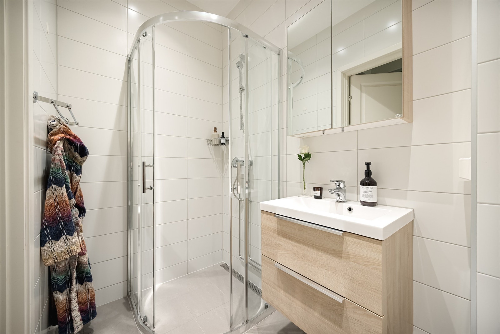 Moderne og tidsriktig baderom pusset opp i 2018. Galleribilde