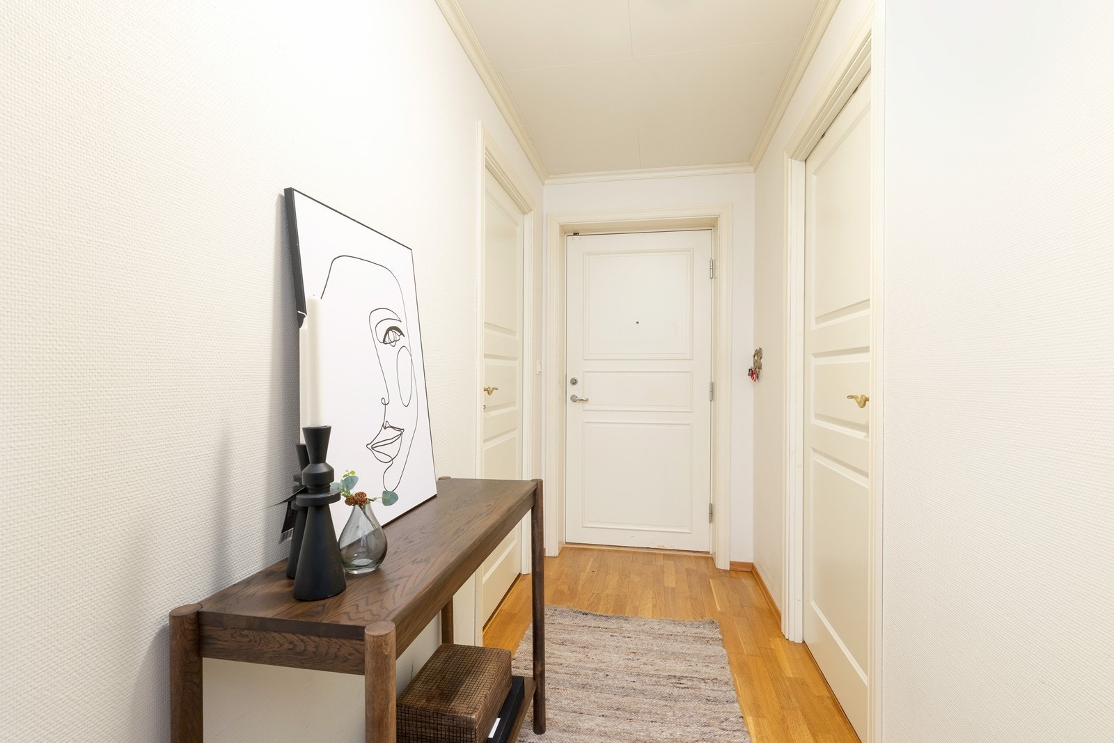 Velkommen inn til entré. Galleribilde