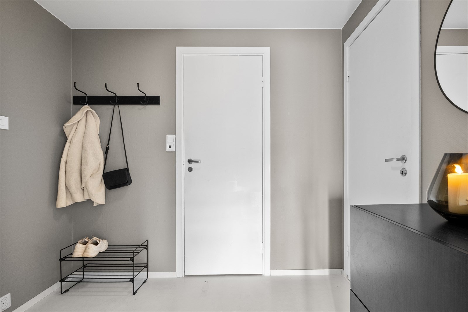 Romslig entre/gang i hjertet Galleribilde