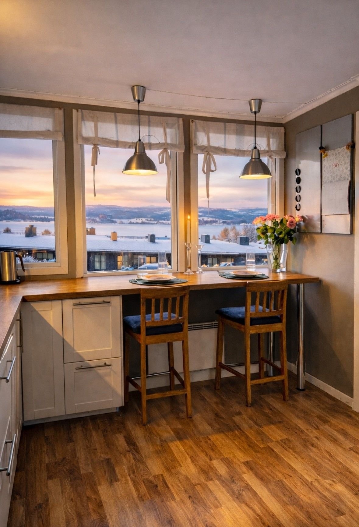 UTSIKTEN OVER MJØSA Galleribilde