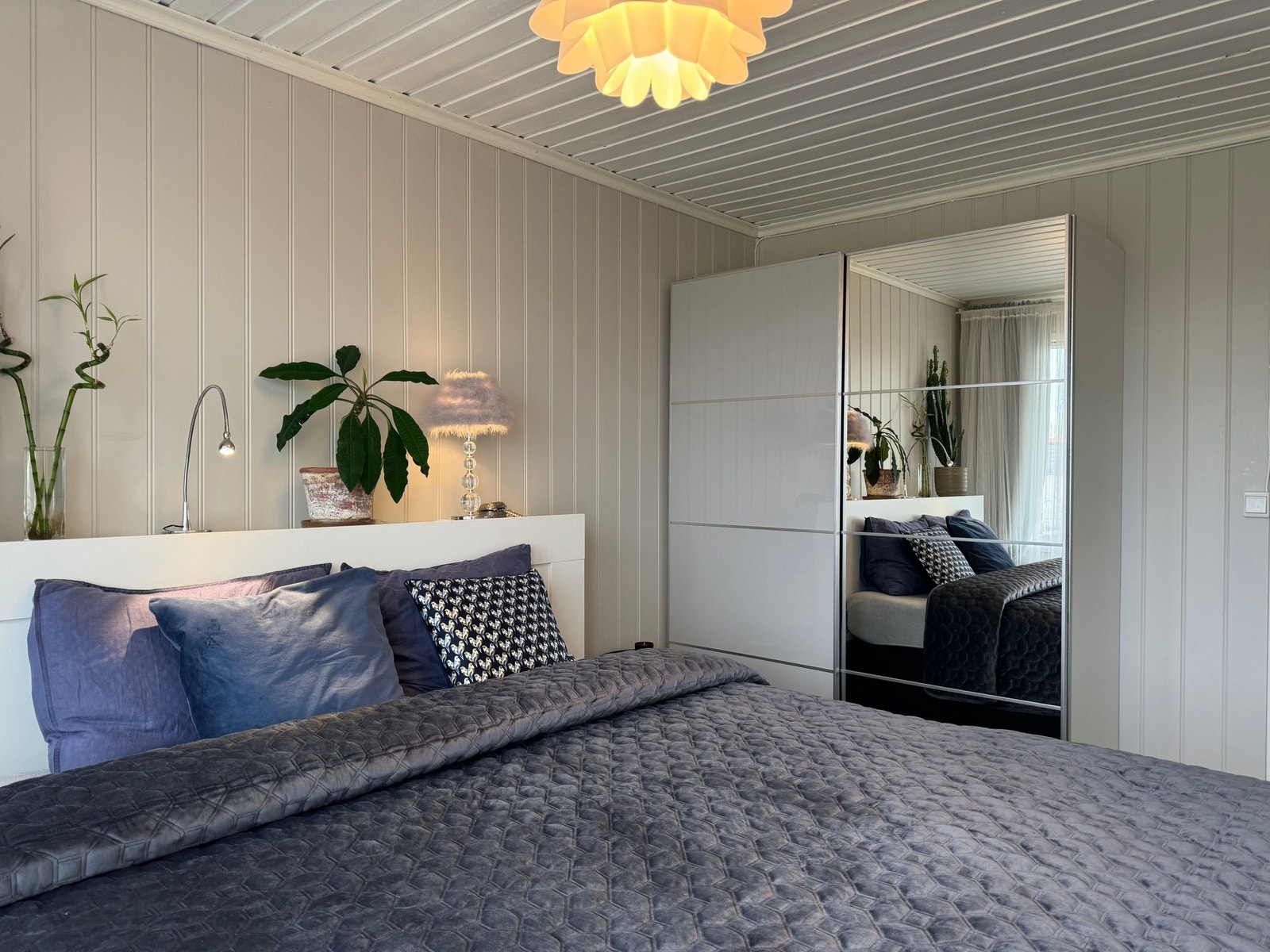 SOVEROM 1 Galleribilde