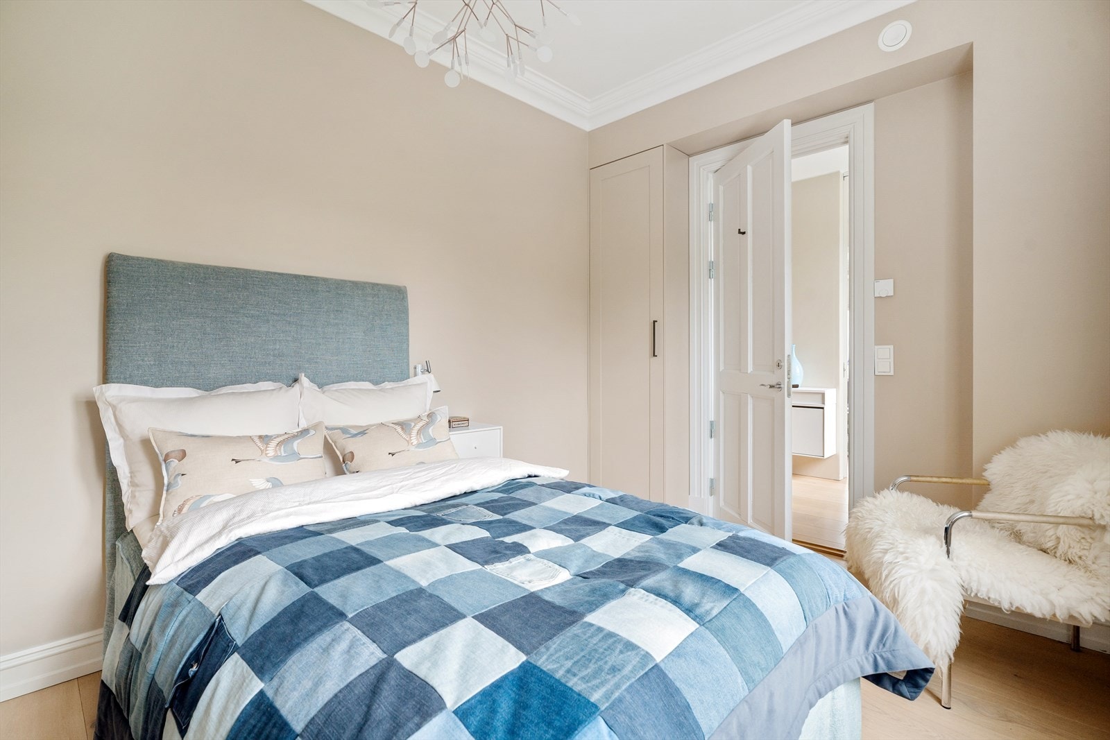 Alle de tre soverommene er av meget god størrelse Galleribilde