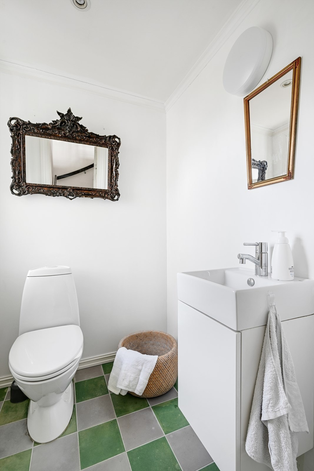 Toalett Galleribilde