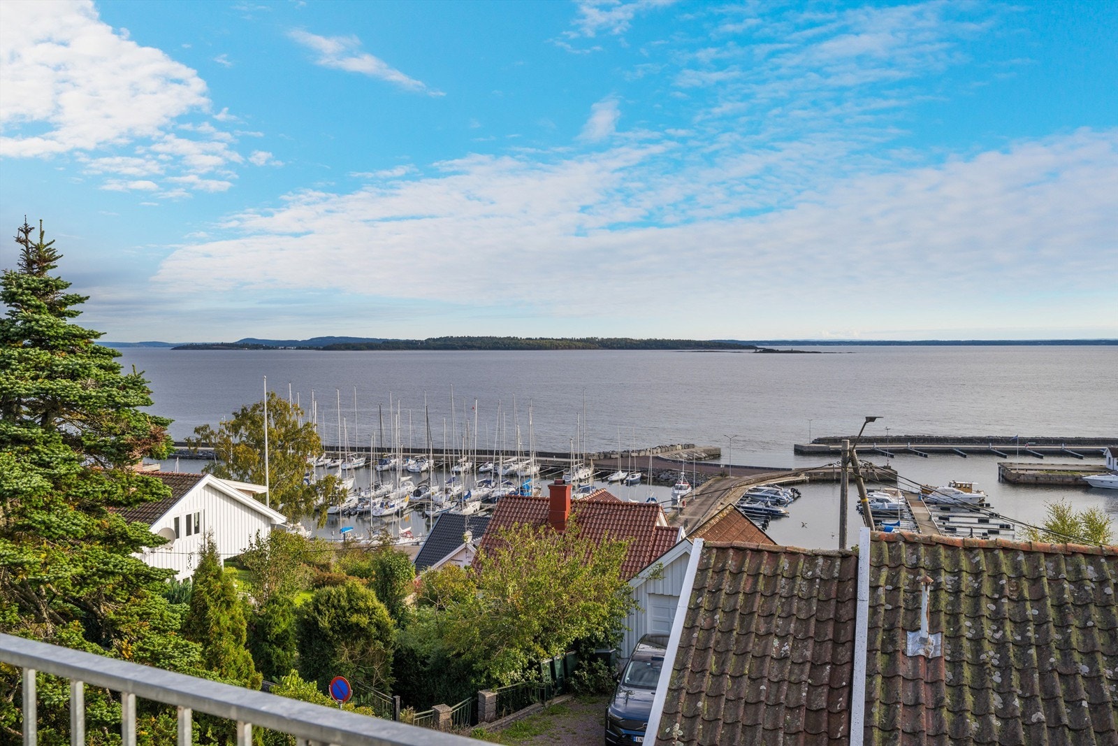 Utsikt fra balkong Galleribilde