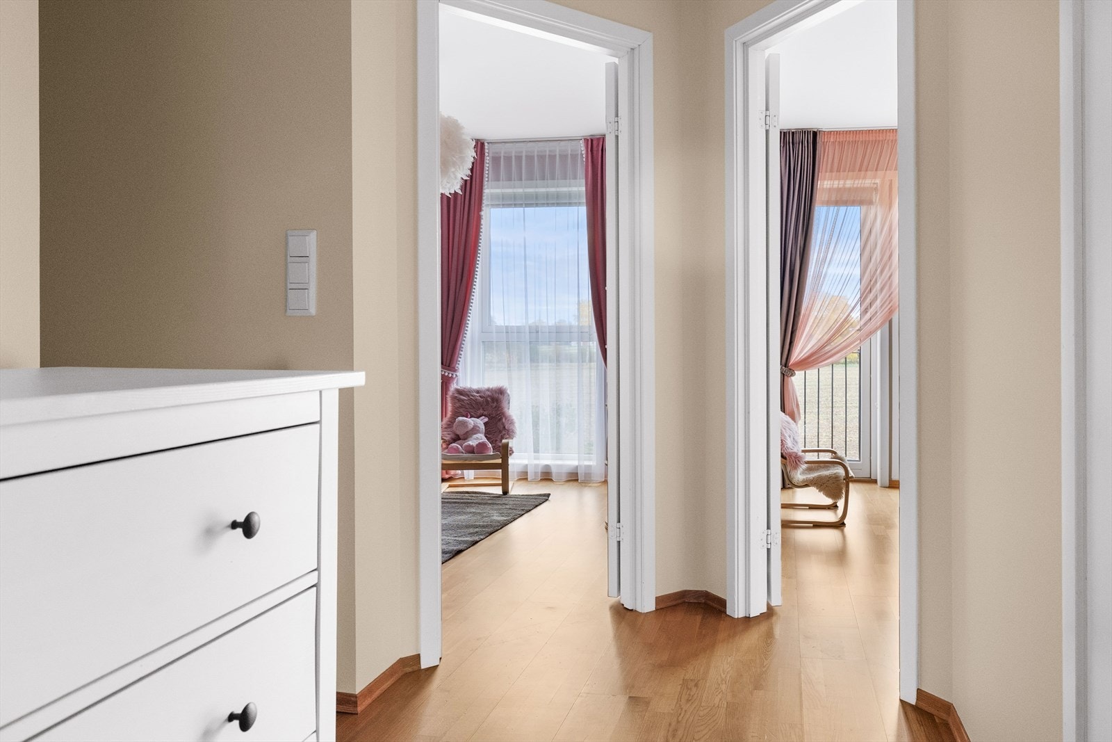 Fra gang i andre etasje. Galleribilde