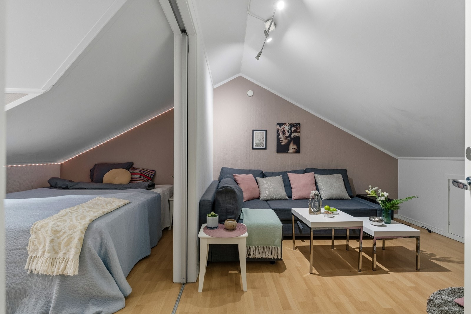 perfekt som ungdomsavdeling, eller som loftstue. Galleribilde