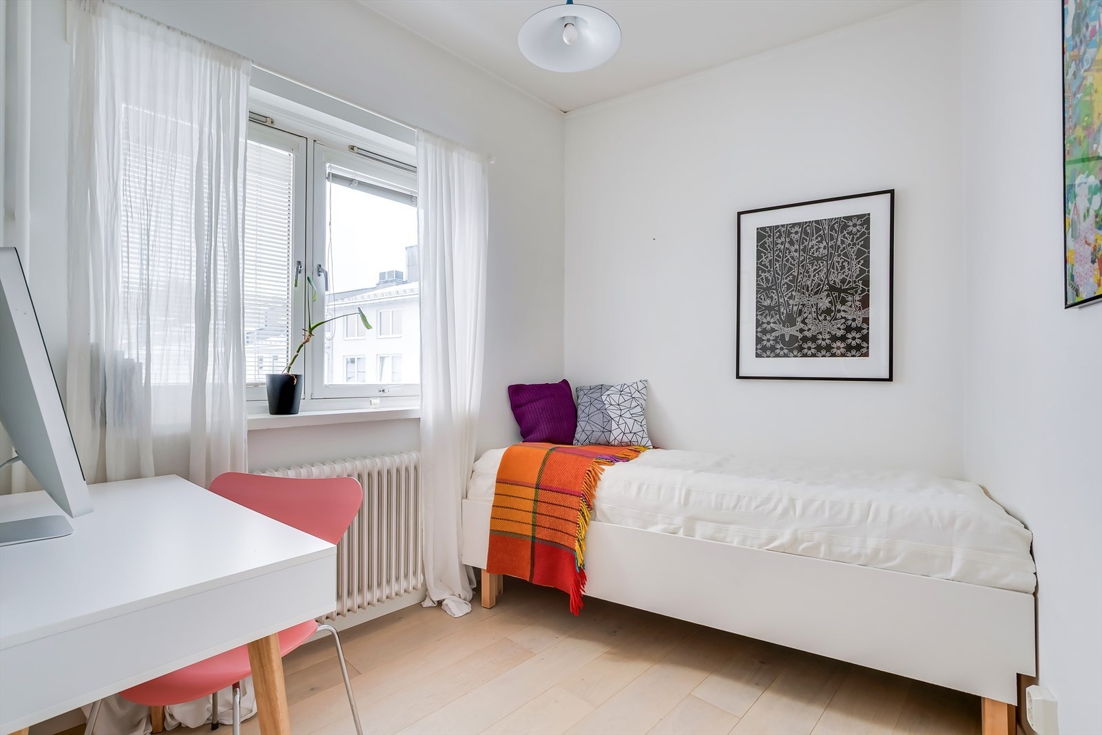 Soverom II passer perfekt som barnerom, gjesterom eller kontor. Galleribilde