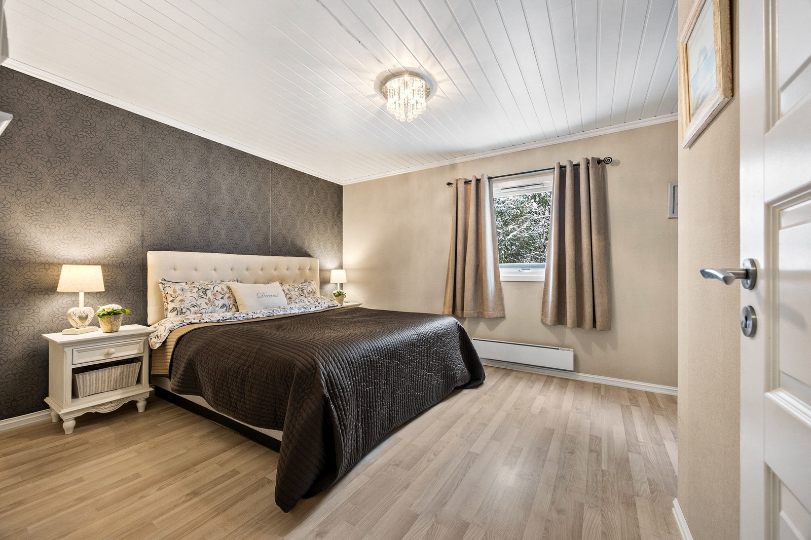 Hovedsoverom av god størrelse Galleribilde