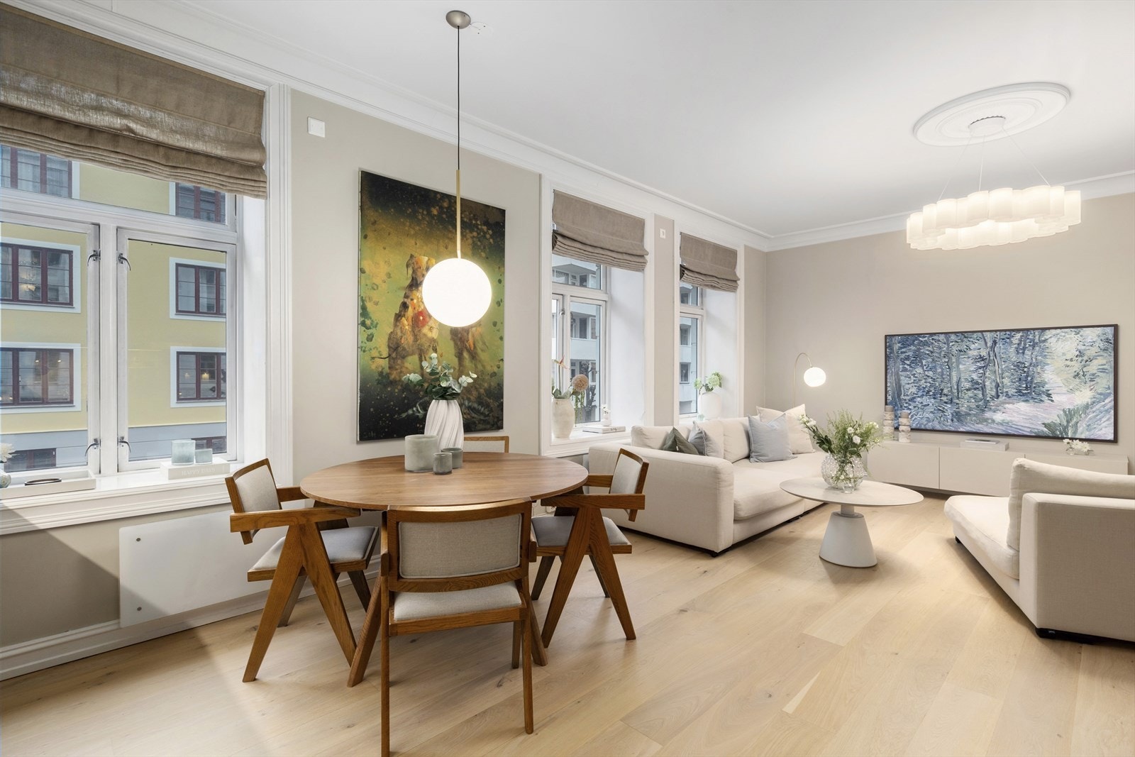 God soneinndeling i stuen. Galleribilde