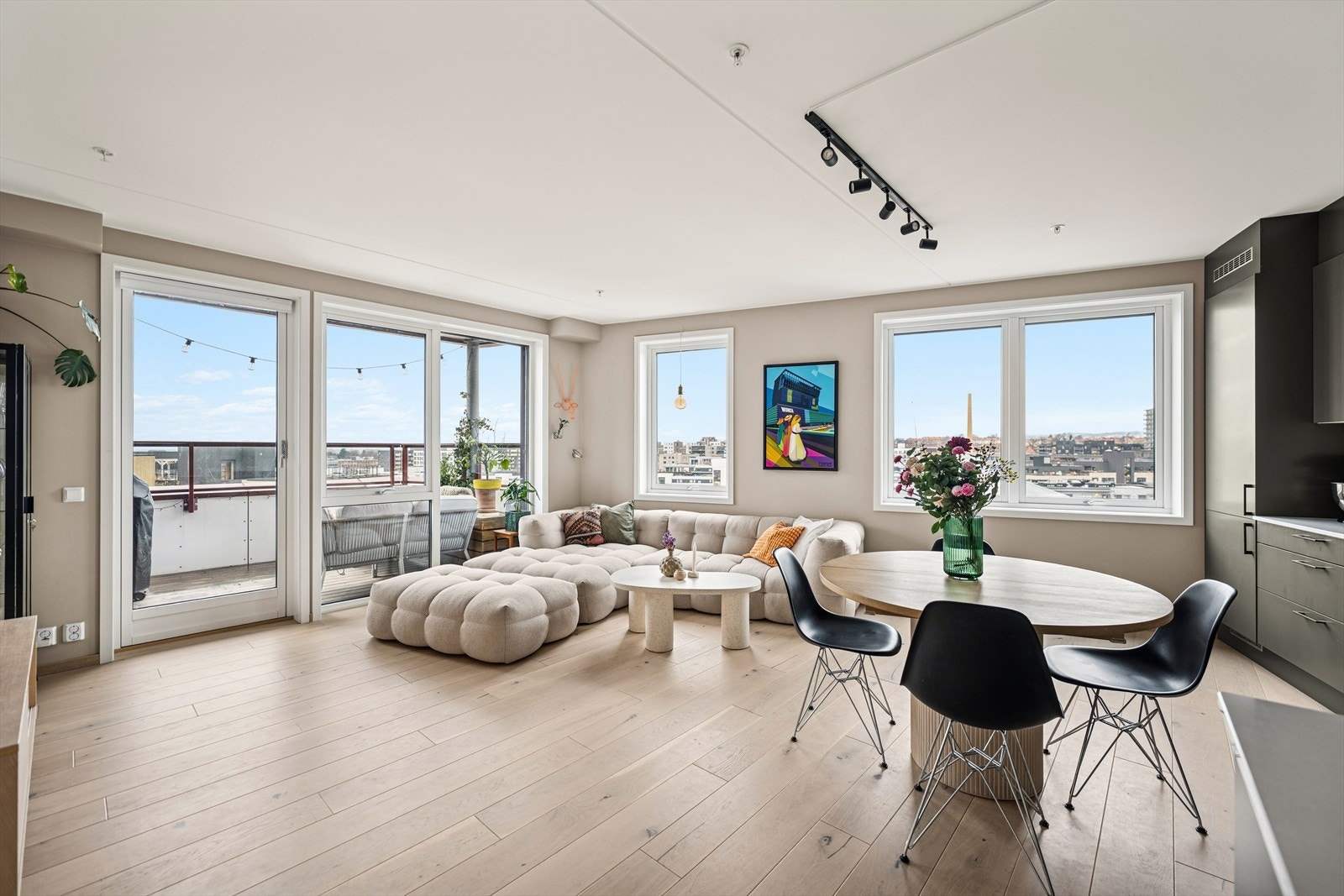 Velkommen til Grønvoll Allé 64! Presentert av DNB Eiendom v/Didrik Temte Galleribilde