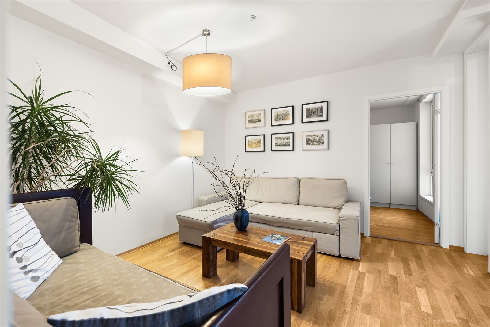 Stuen har et moderne og tidløst utrykk. Galleribilde