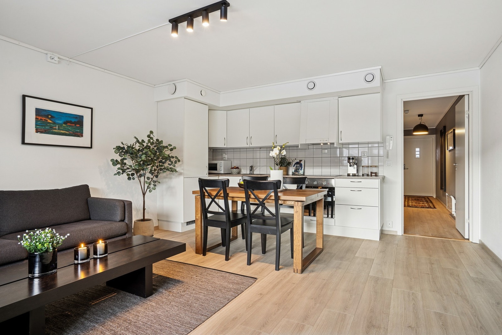 Rommet gir gode muligheter for å innrede etter eget ønske og behov. Galleribilde