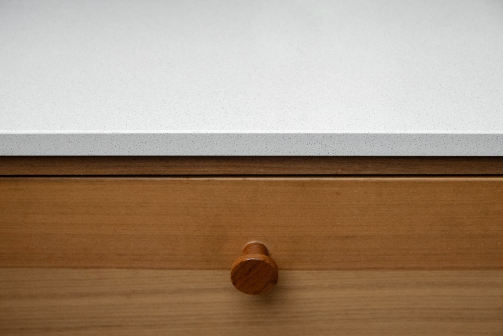 I 2021 ble Epoq kjøkkenet fornyet med nye fronter i valnøtt og fargen Sienna som gir kjøkkenet et varmt og eksklusivt preg. Galleribilde