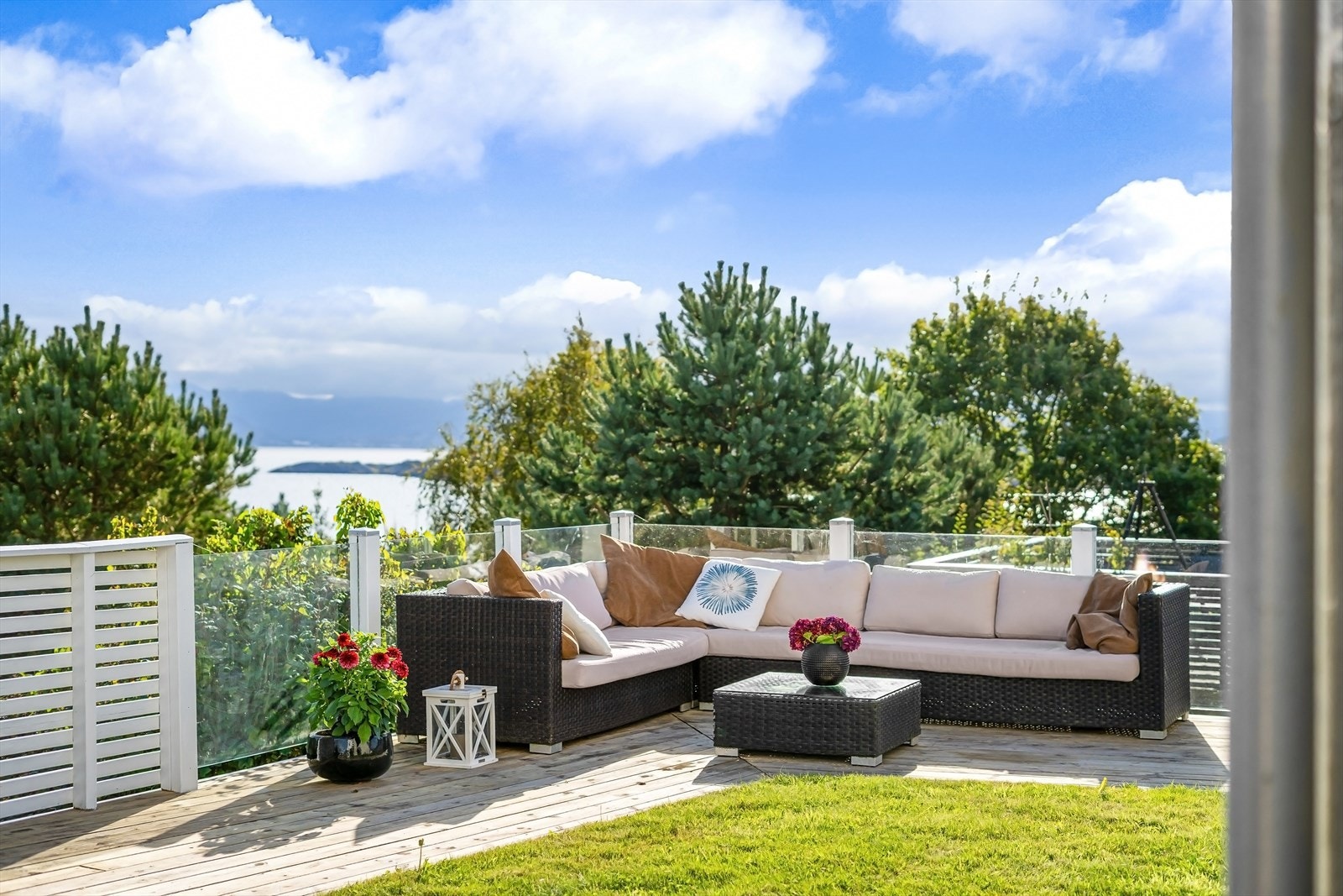 Nydelig uteplass Galleribilde