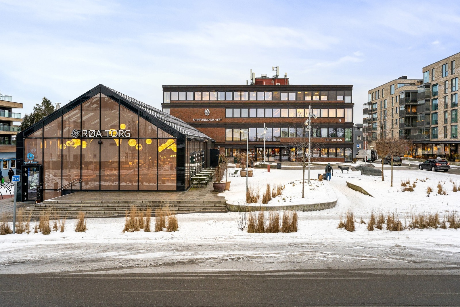 Røa Torg ligger i umiddelbar nærhet. Galleribilde