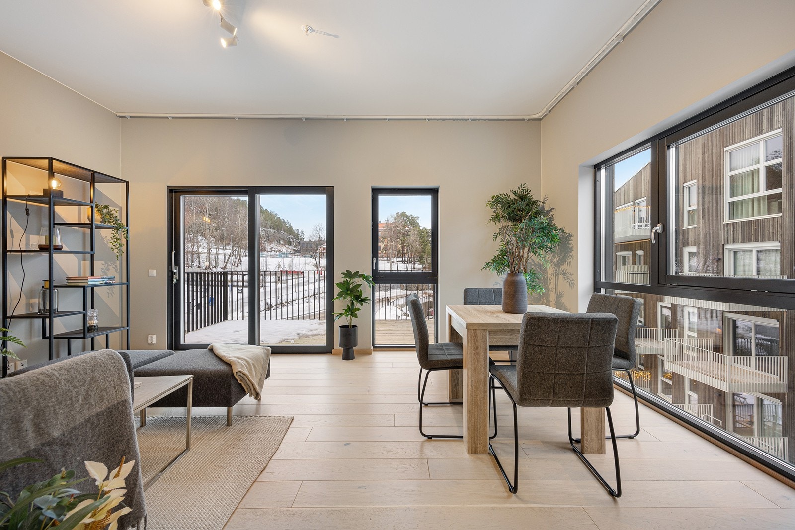 Velkommen til Ormerudveien 3B (404) - Moderne 3-roms leilighet med to balkonger i 4. etasje! (Fotograf: Svein Michaelsen - Exponering) Galleribilde