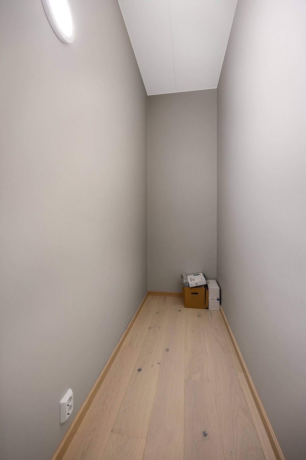 Bod ved hovedsoverom, perfekt for en fremtidig Walk-in-closet. Galleribilde