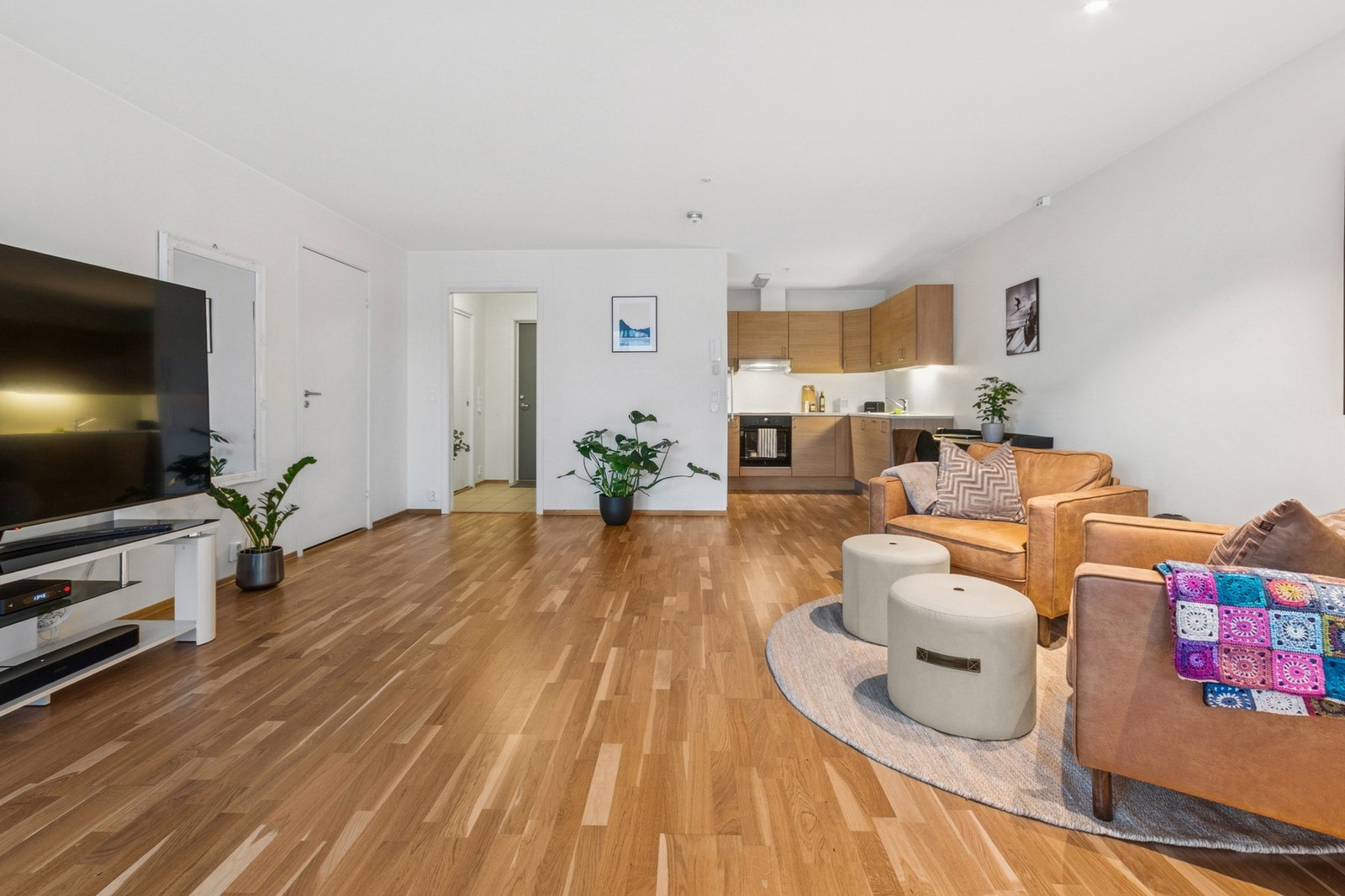 Med andre ord er det bare å flytte rett inn uten å tenke på oppussing! Galleribilde