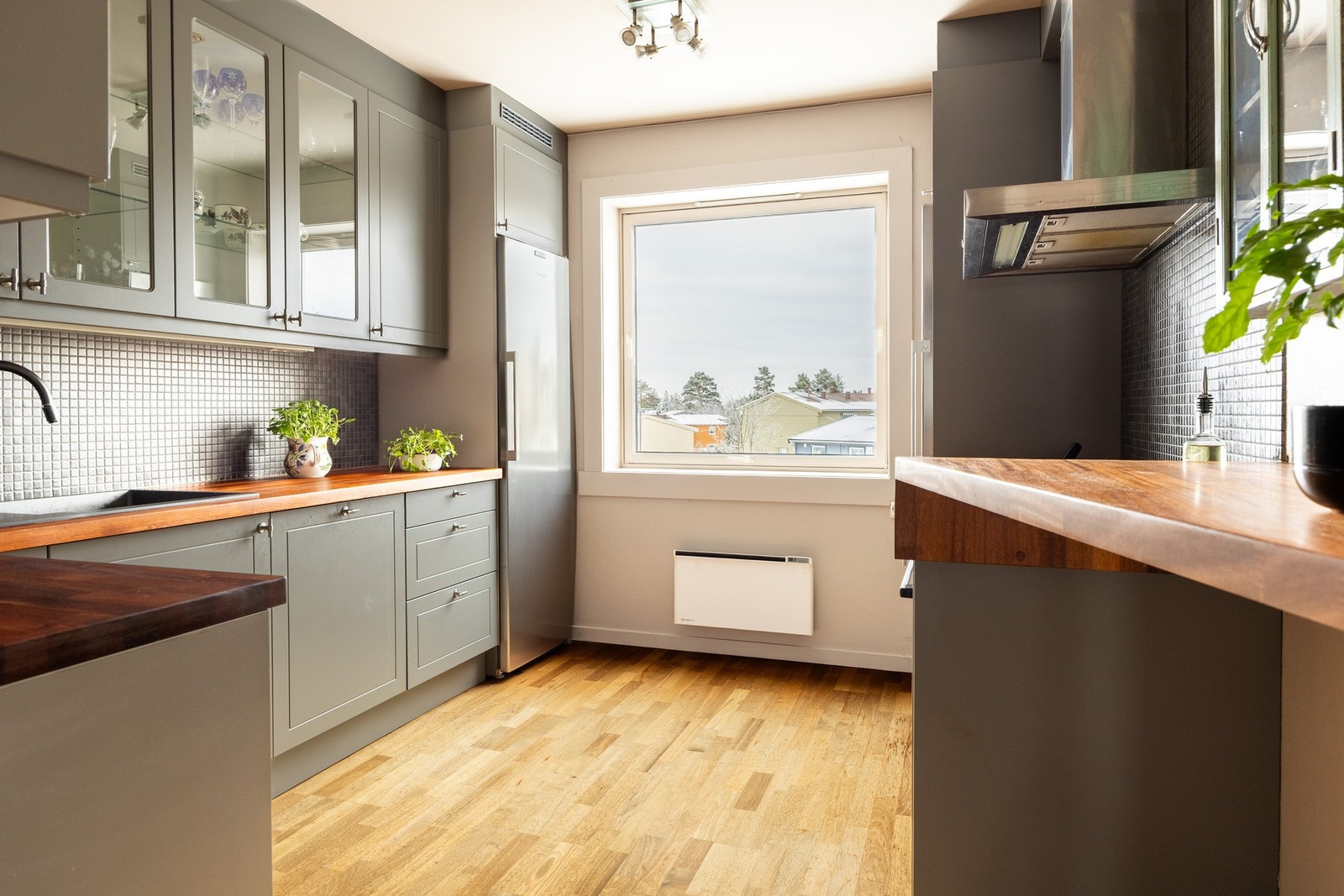 Praktisk separat kjøkken. Galleribilde