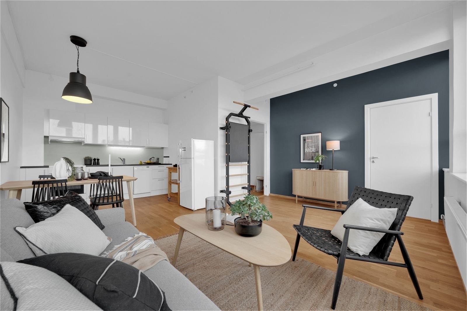 Stue og kjøkken Galleribilde