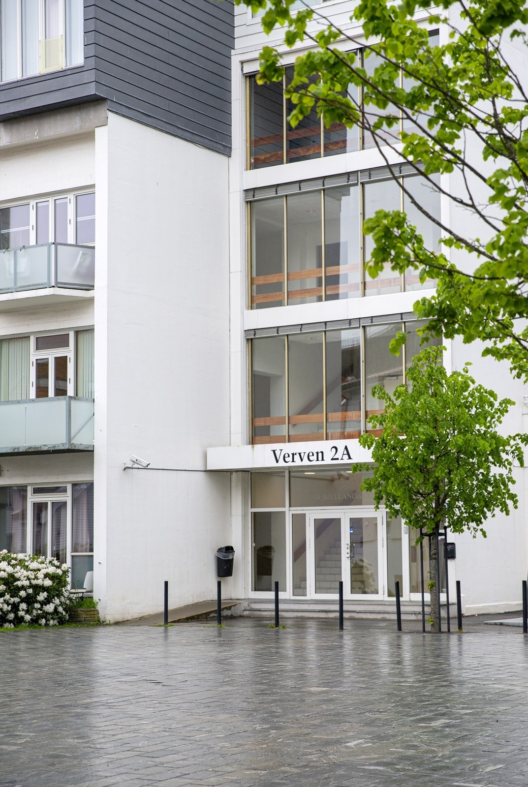 Inngangsparti. Galleribilde